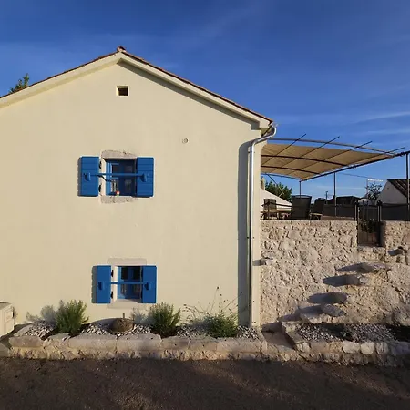 Appartement Antana